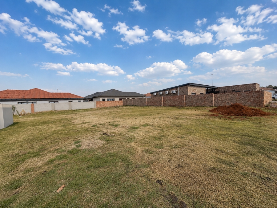 0 Bedroom Property for Sale in Van Der Hoff Park North West